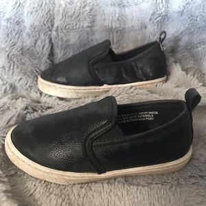 London Fog Boys Blue Slip on Shoes Size 8